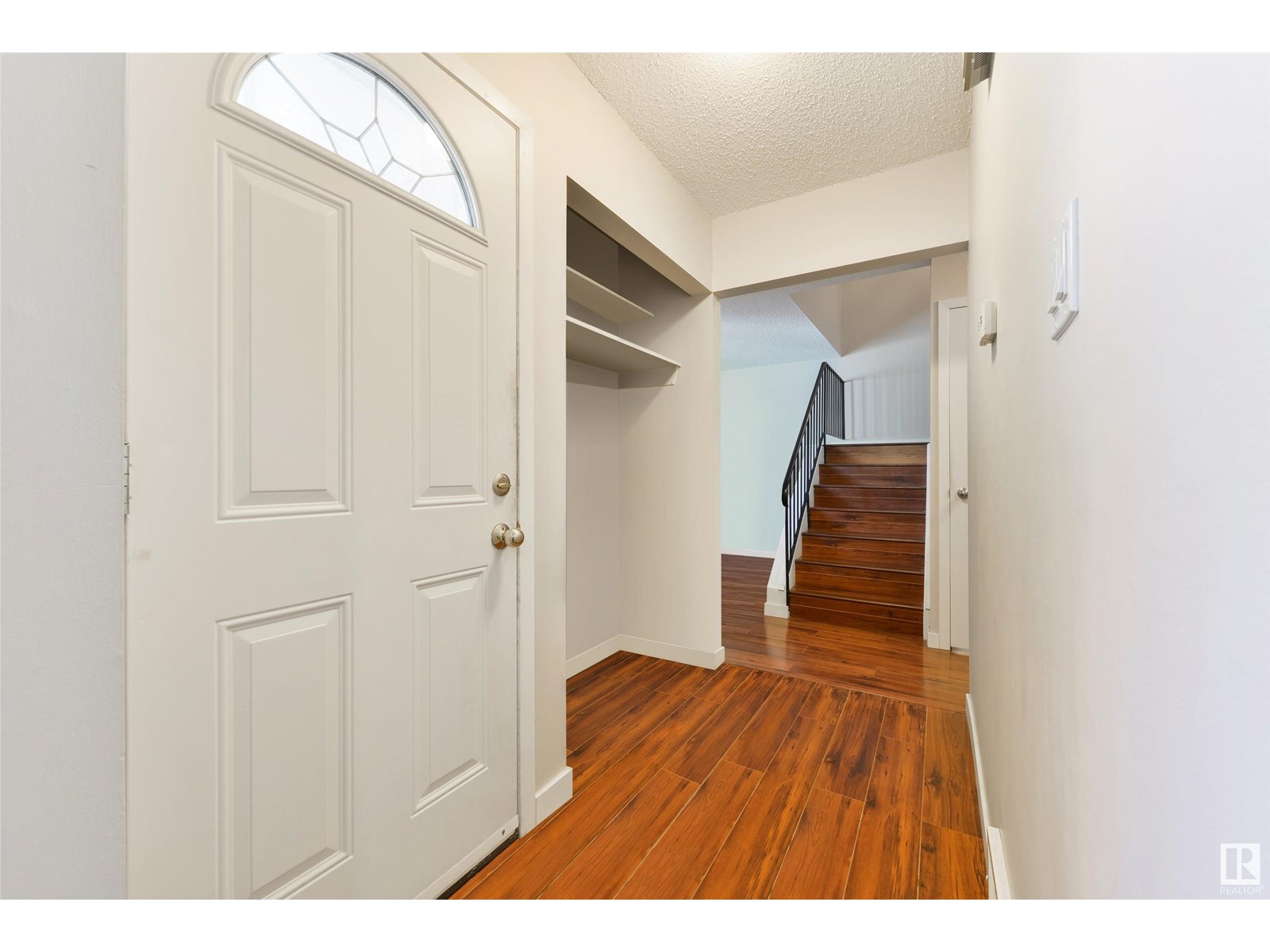 #109 14707 53 AV NW