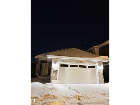 3320 Chickadee Drive NW Edmonton AB T5S0V4
