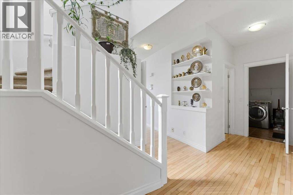 305 Evanston View NW