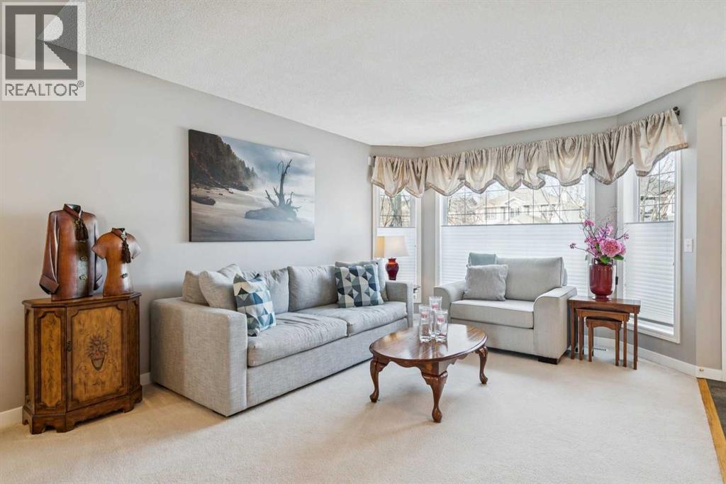 420 Rocky Ridge Bay NW