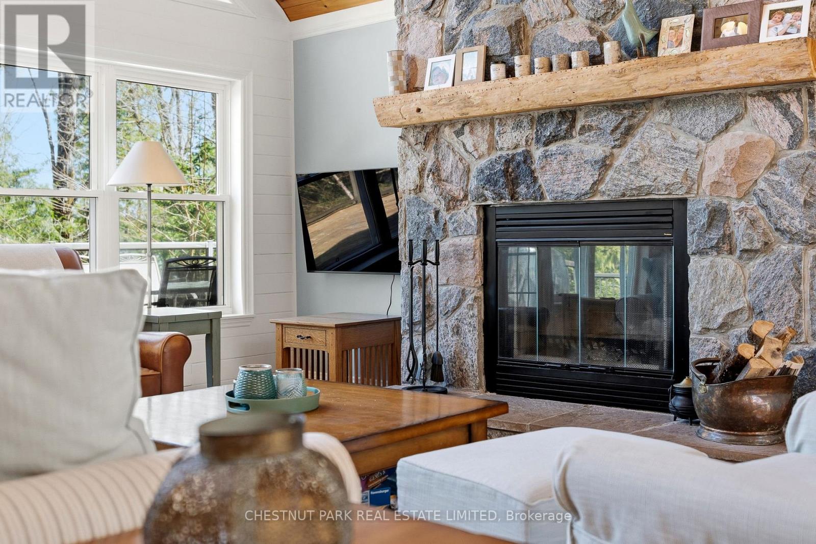 1018 RATTLESNAKE ROAD