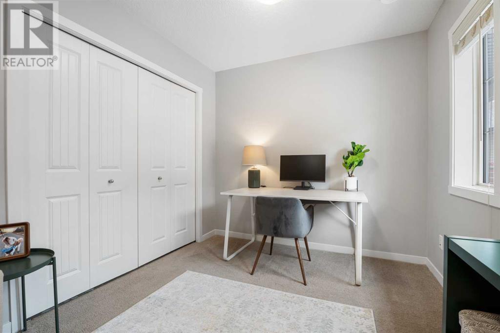 317 Legacy Point SE