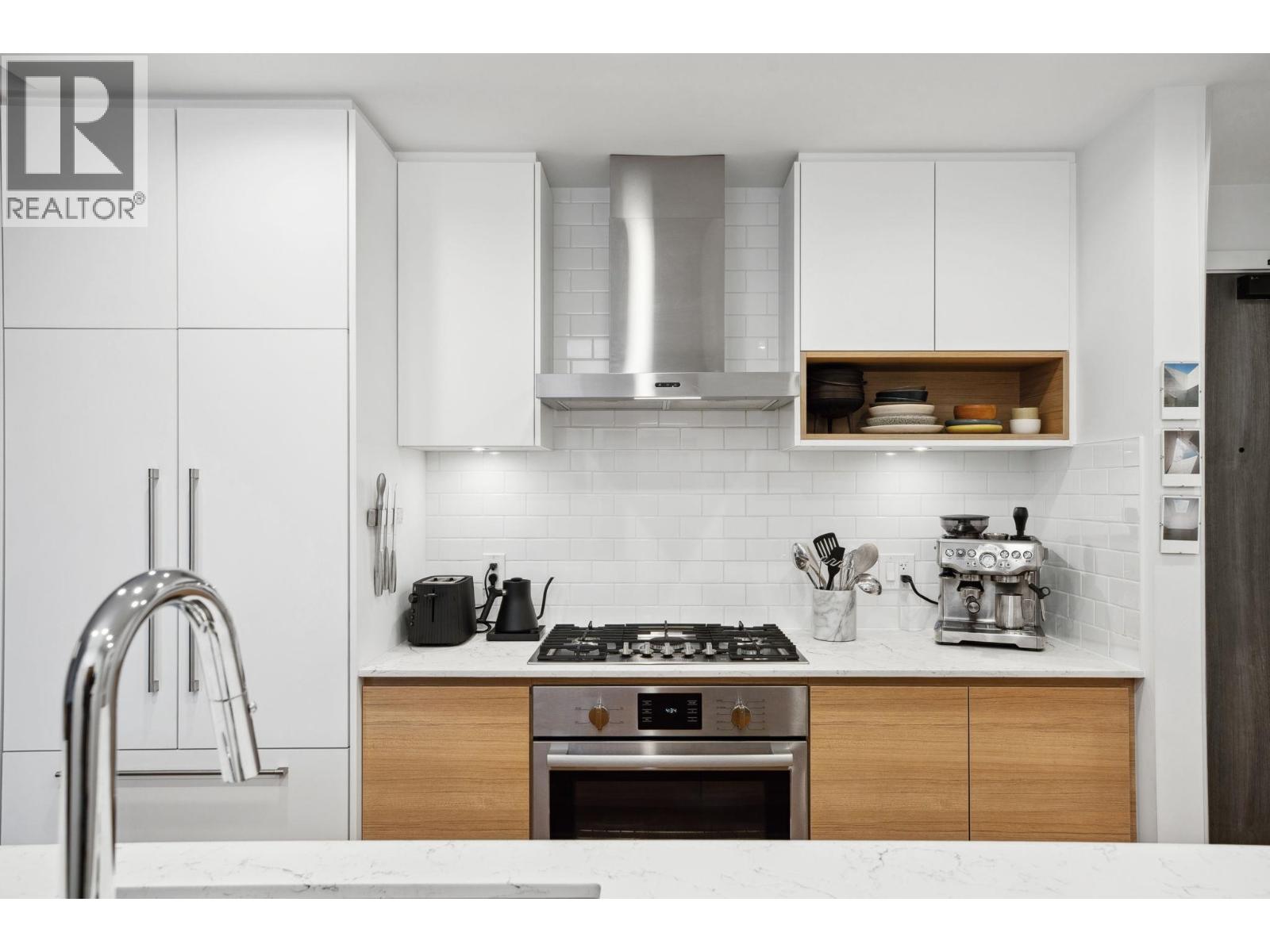 410 55 KLAHANIE DRIVE