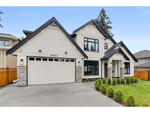 20334 42 AVENUE Langley BC V3A3A7