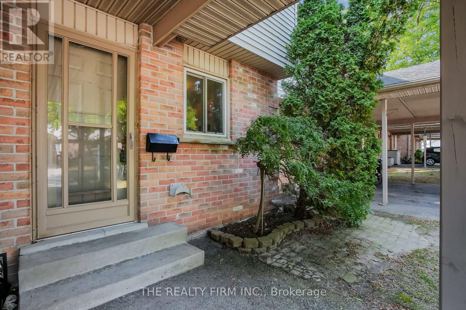 2 - 151 BONAVENTURE DRIVE