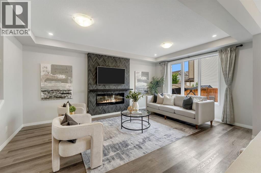 121 Osborne Common SW