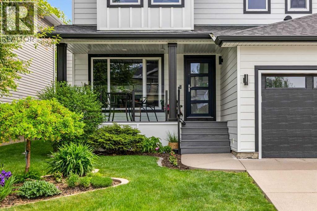 12 Chaparral Crescent SE