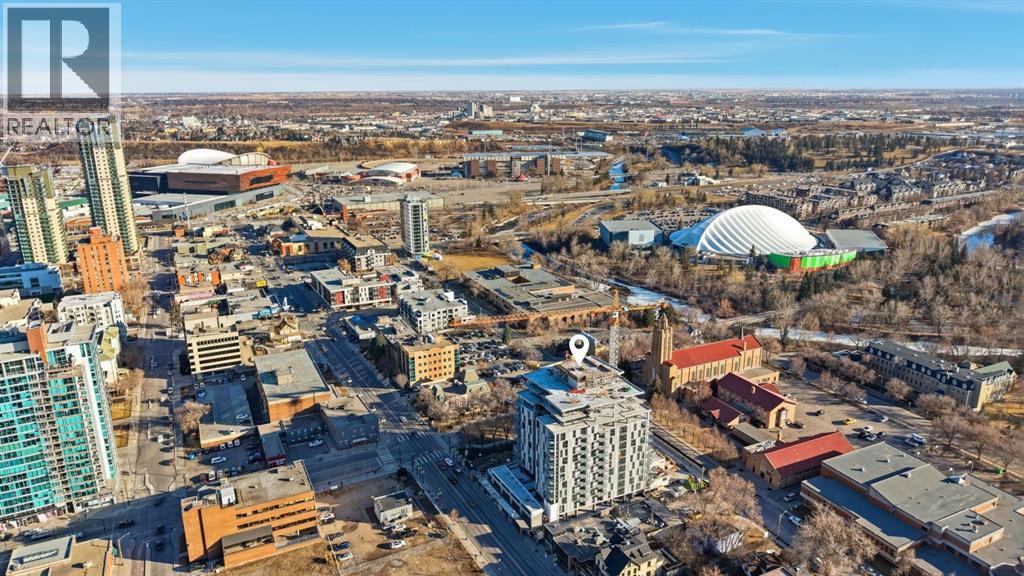 813, 210 18 Avenue SW