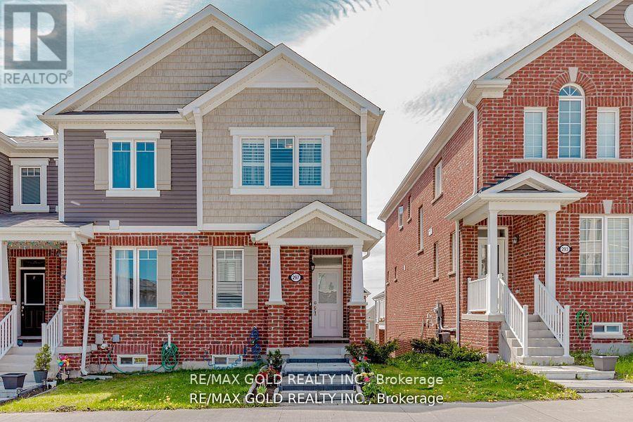 297 EQUESTRIAN WAY