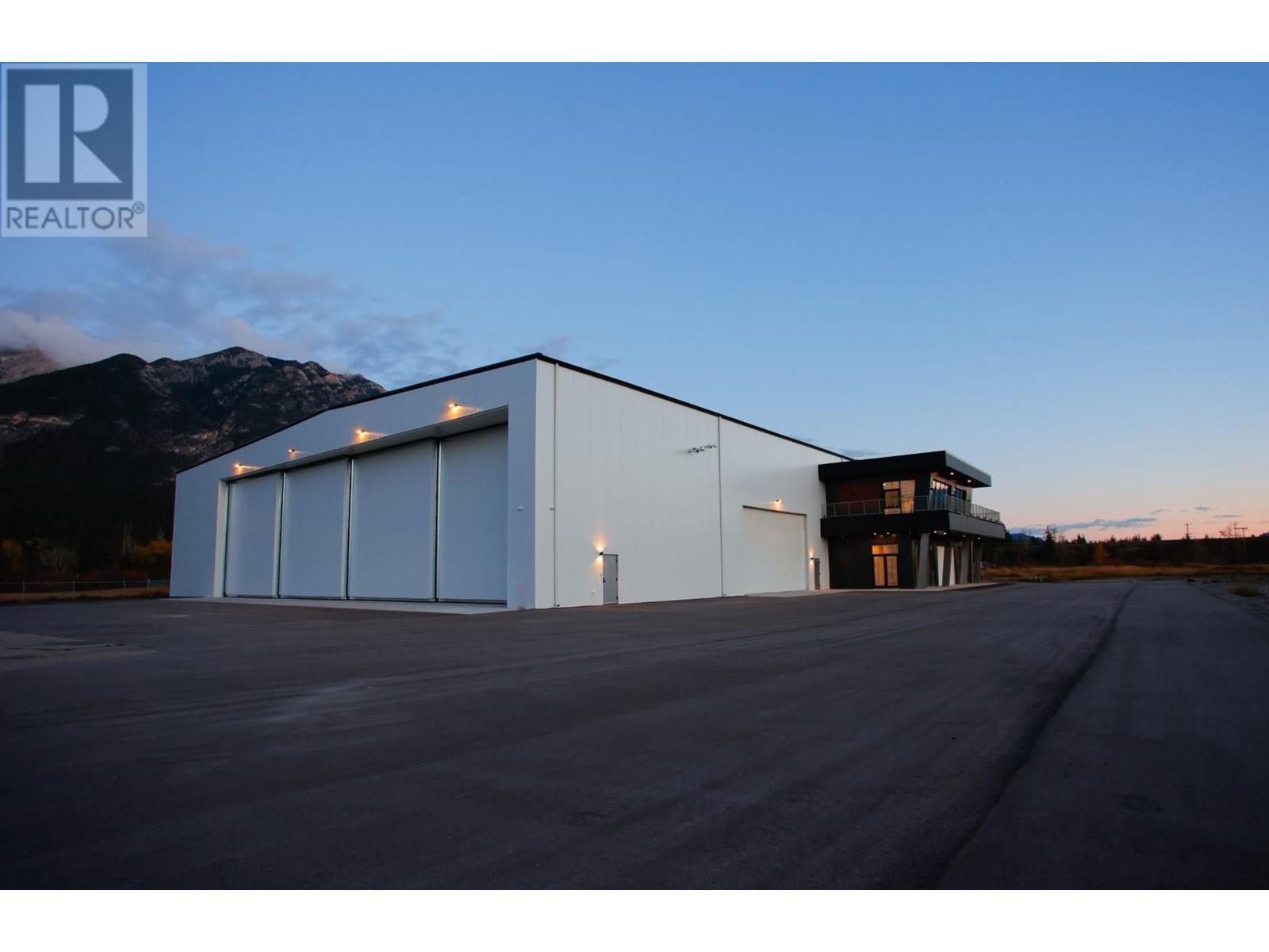 5310 Fairmont Airport Road
