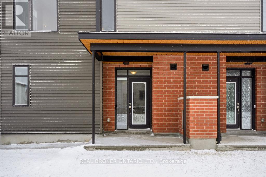 631 CORPORAL PRIVATE