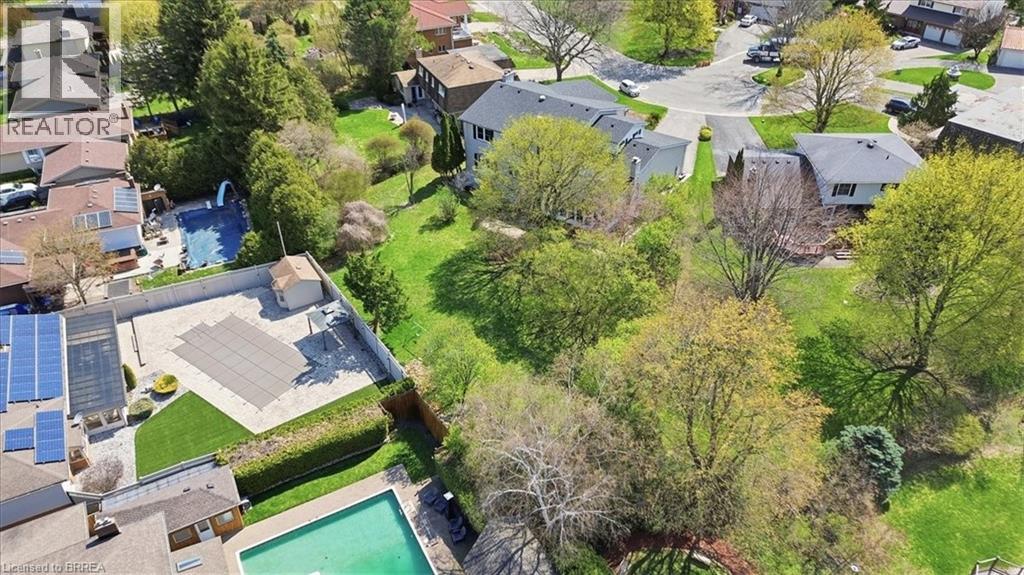 10 FIELDSTONE Circle