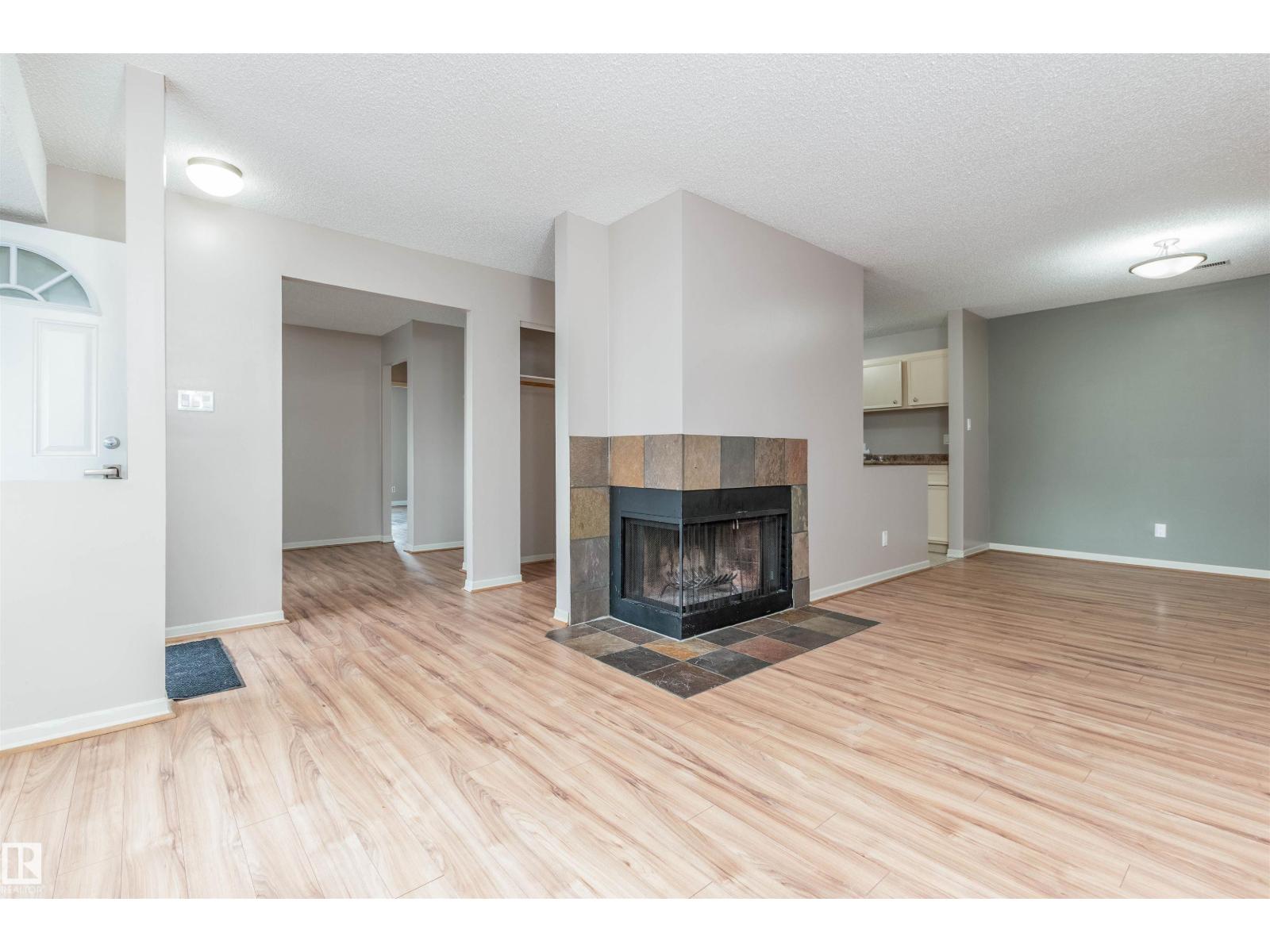 #23 14620 26 ST NW