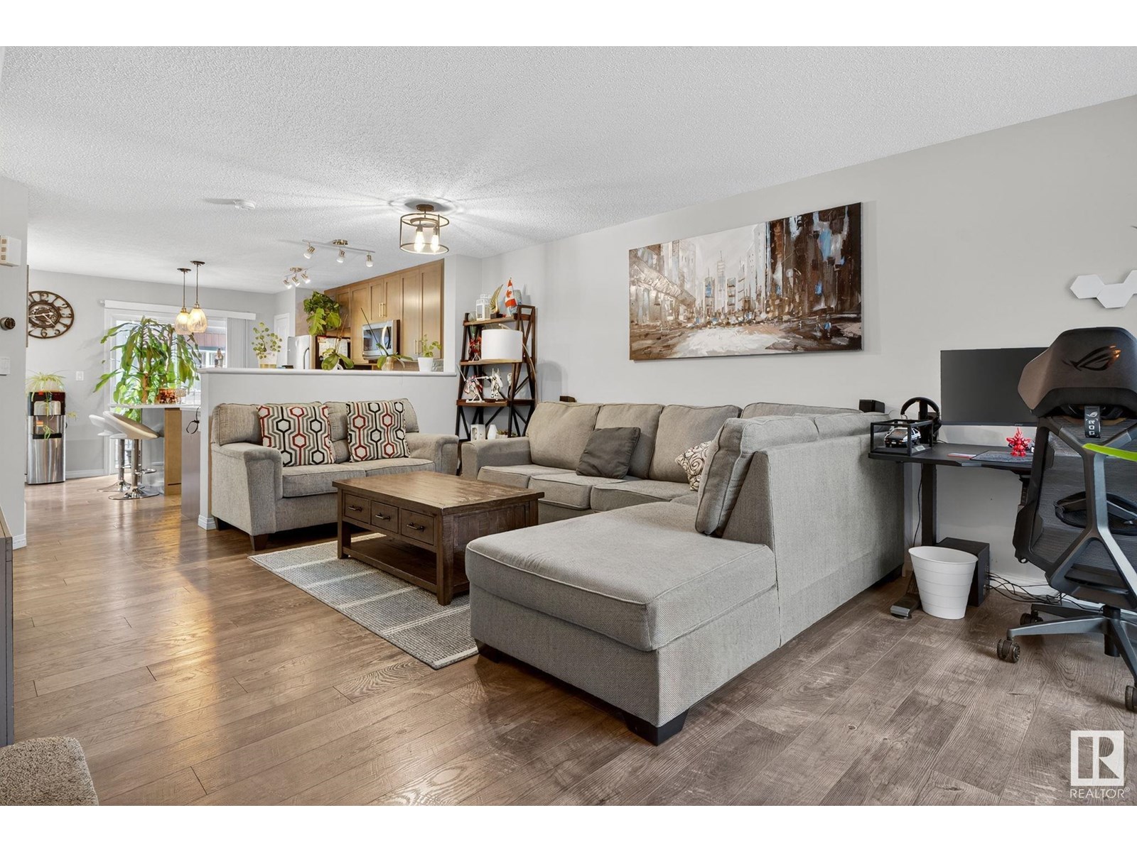 #80 3305 ORCHARDS LINK LI SW
