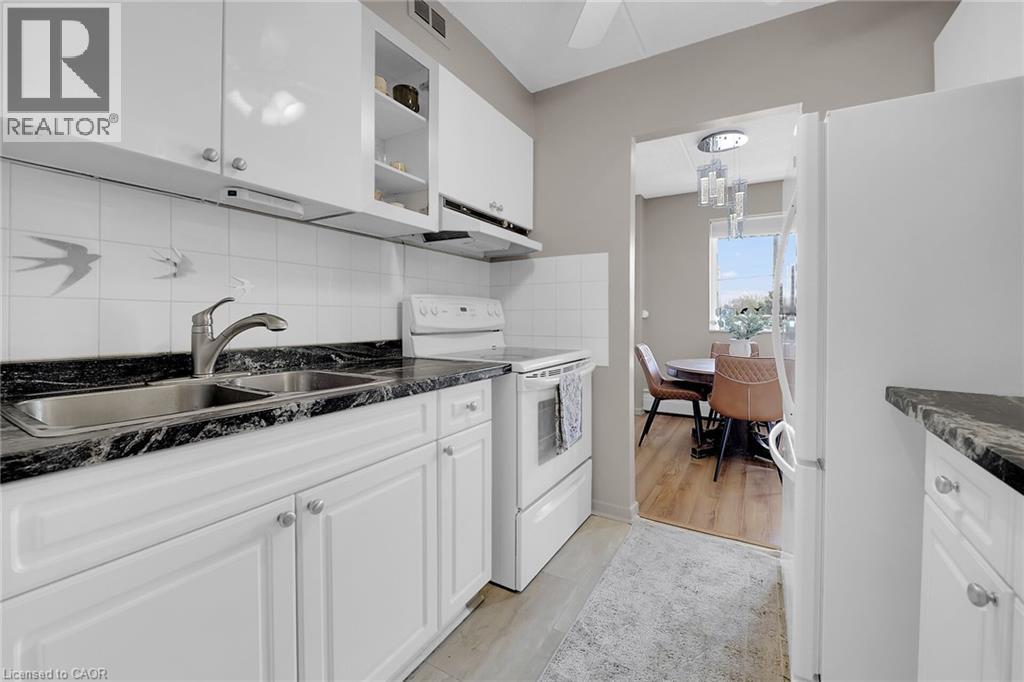 198 SCOTT Street Unit# 220