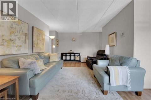 198 SCOTT Street Unit# 220 St. Catharines ON L2N5T3