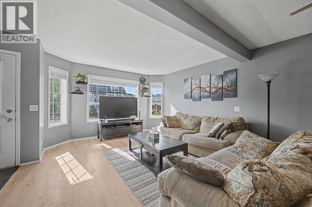 279 Hidden Hills Road NW