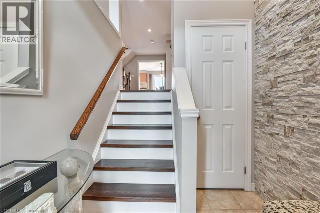 2280 BARONWOOD Drive Unit# 44