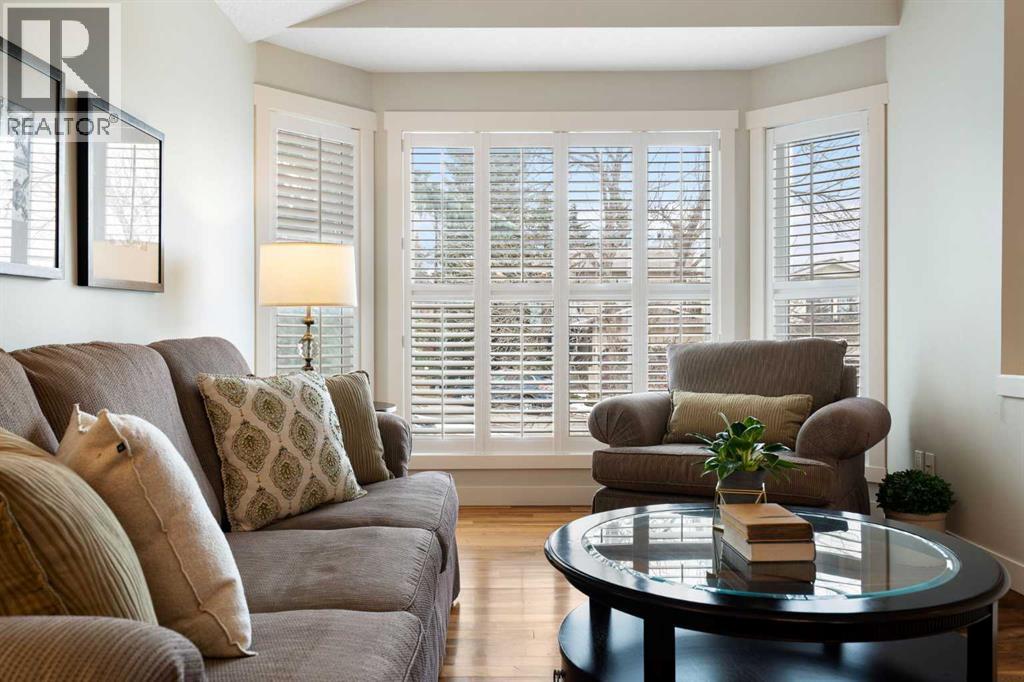 230 Signal Hill Place SW