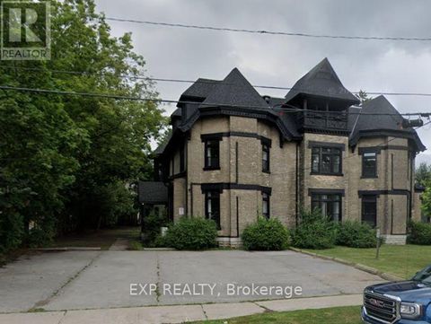 8 - 202 GREEN STREET Cobourg ON K9A3W7