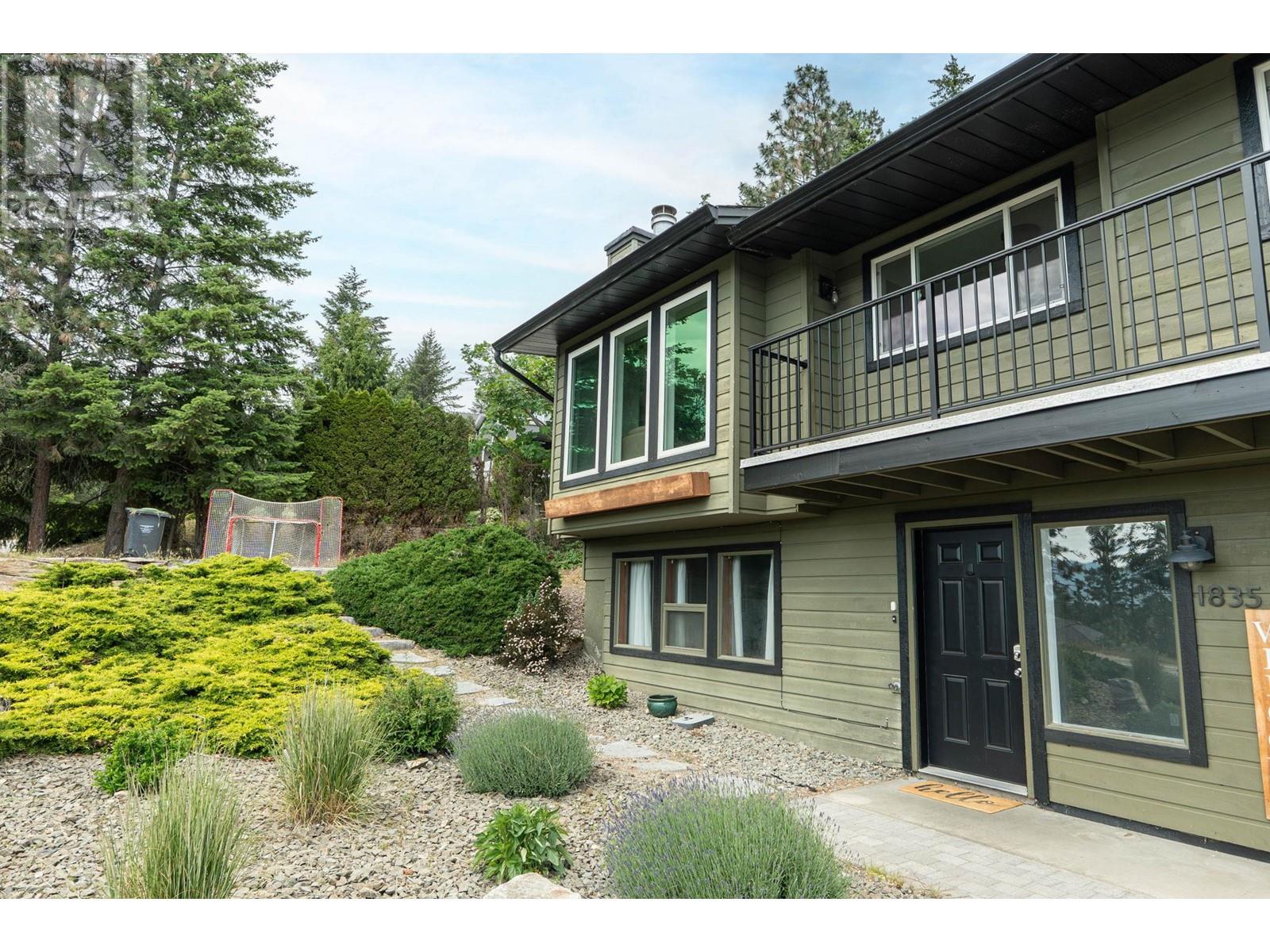 1835 Horizon Drive