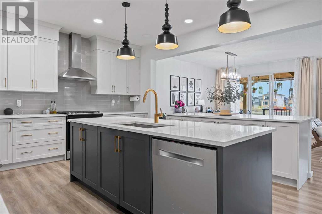 416 Walcrest View SE