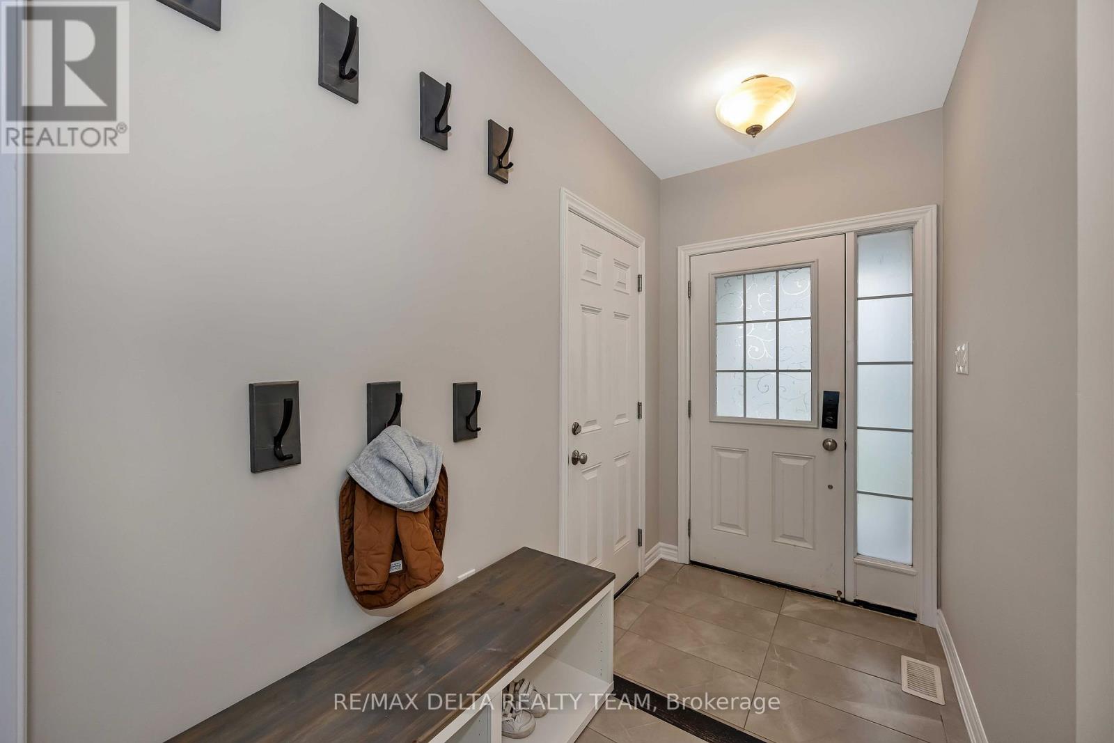 266 BRASSY MINNOW CRESCENT
