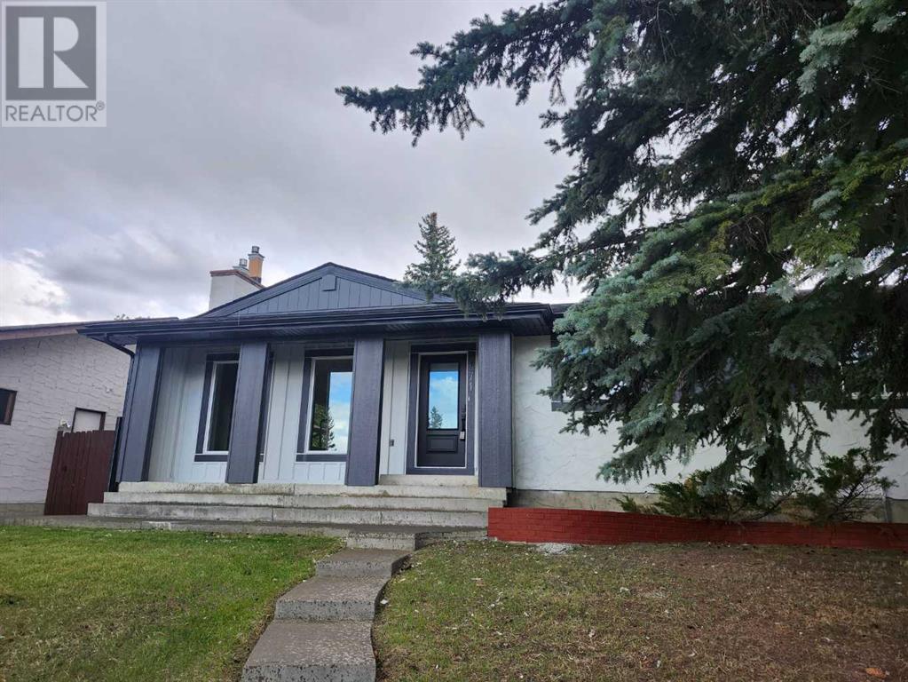 471 Cedarpark Drive SW