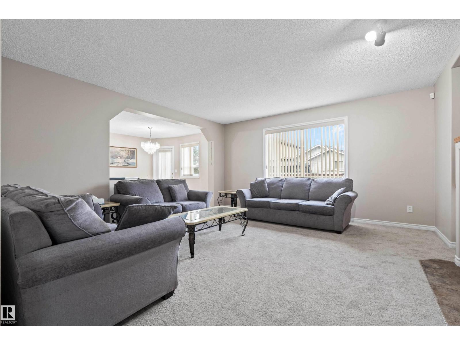 4804 147 AV NW