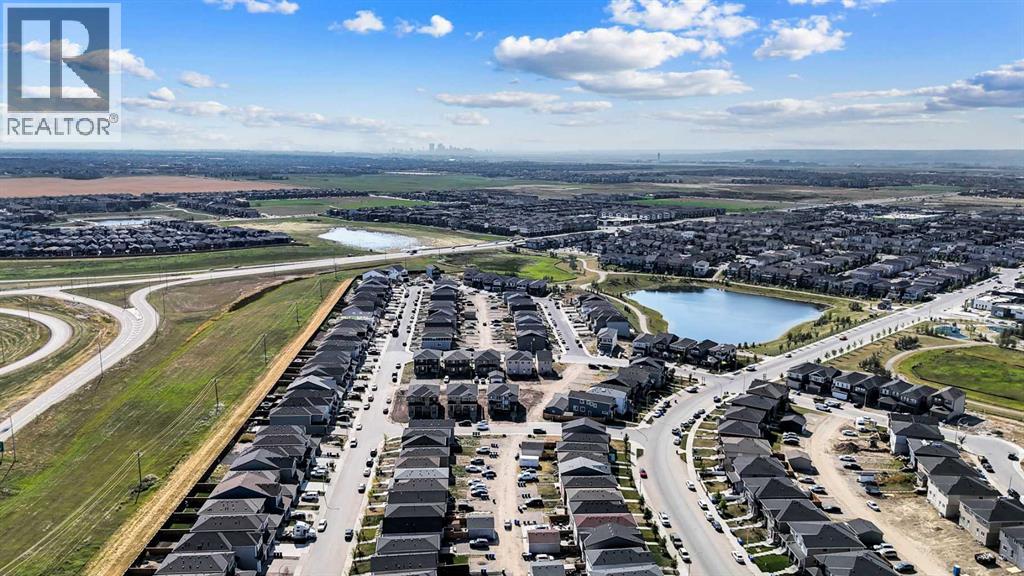 21 Cornerbrook Lane NE