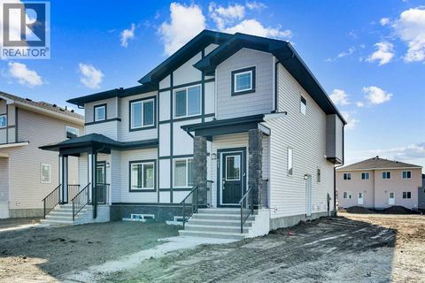 21 Cornerbrook Lane NE Calgary AB T3N2H1