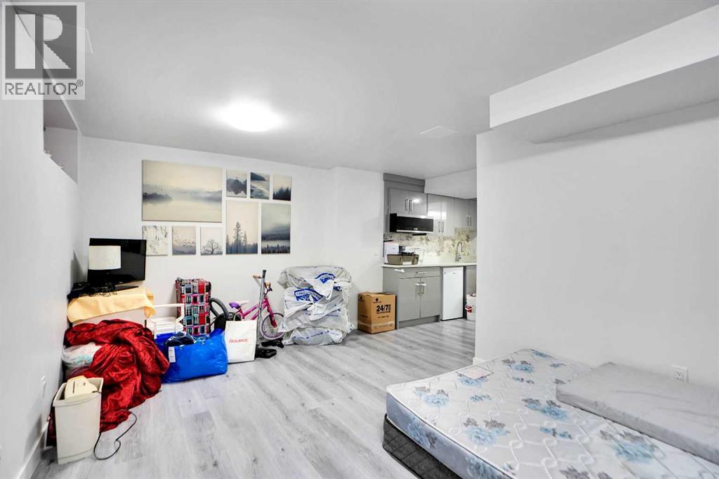 353, 111 Tarawood Lane NE