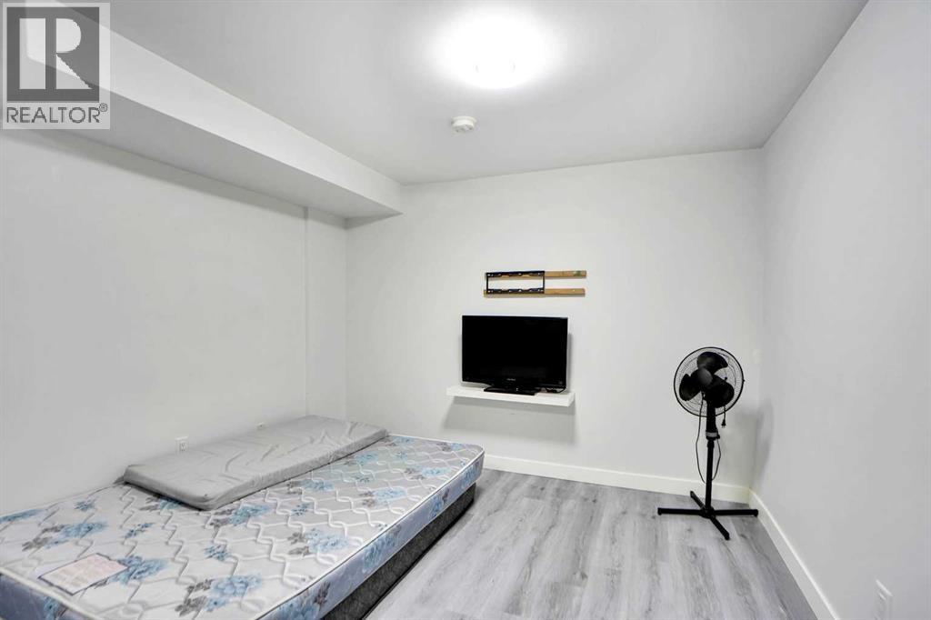 353, 111 Tarawood Lane NE