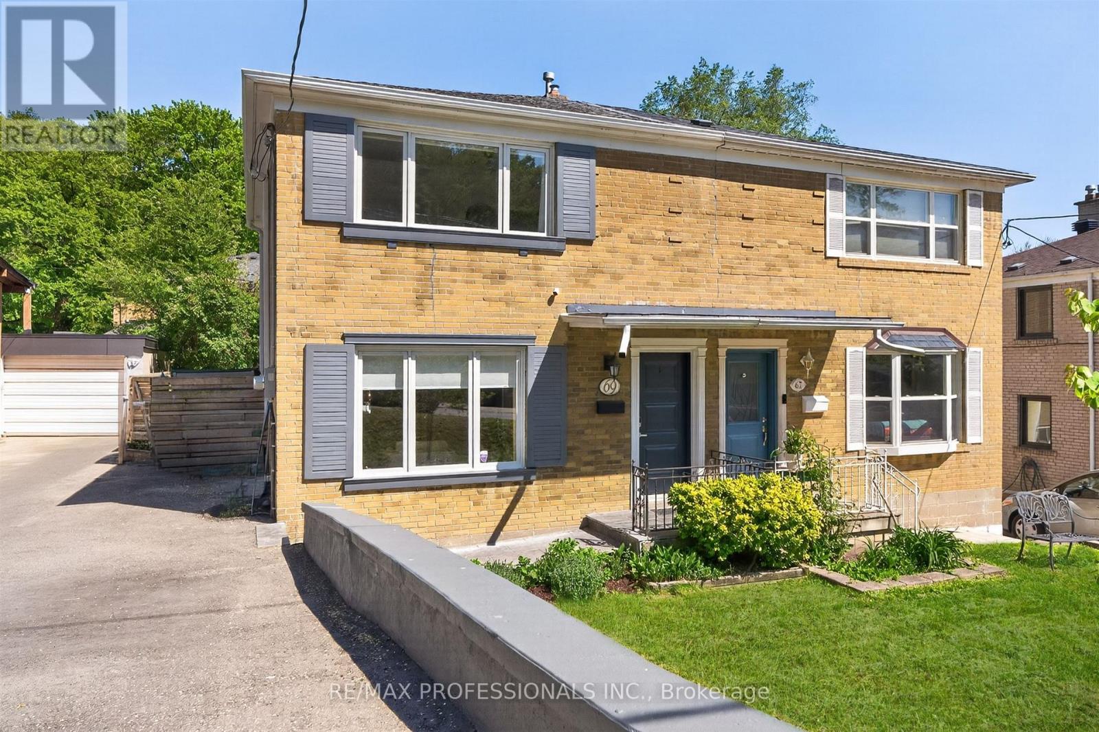 69 SKYLARK ROAD