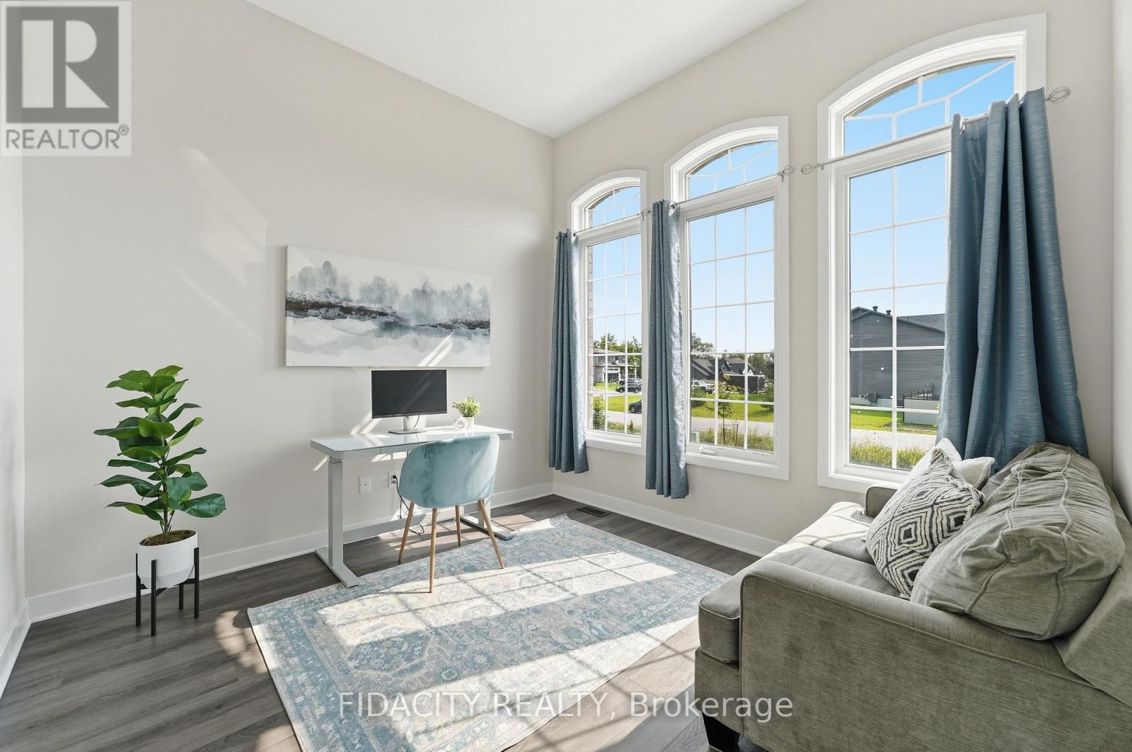 252 ANTLER COURT