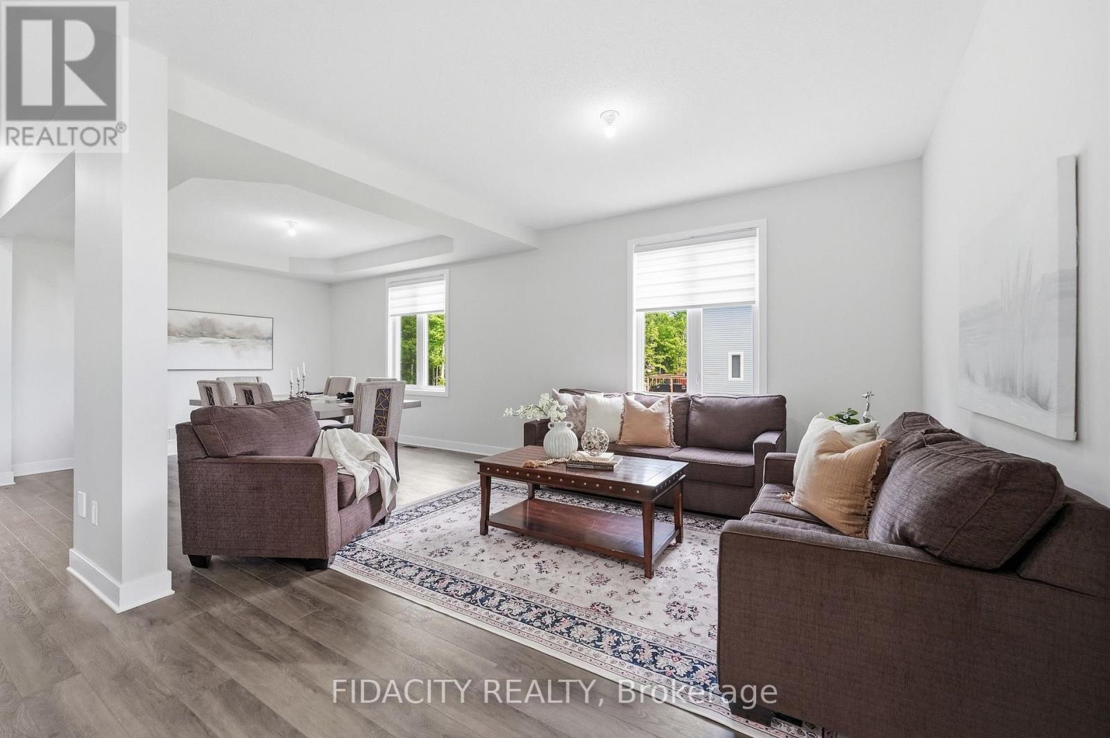 252 ANTLER COURT