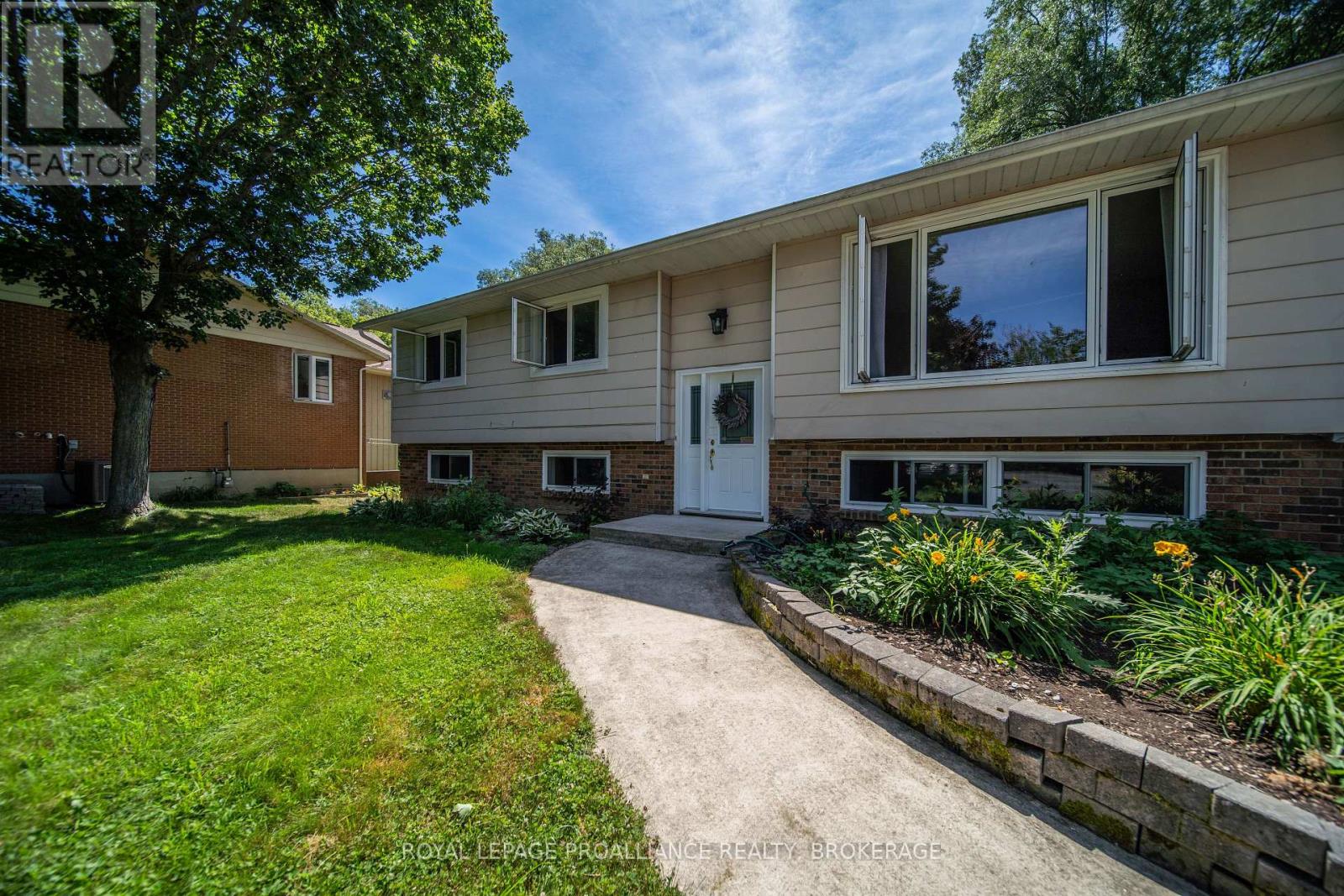 94 NICHOLSON POINT ROAD