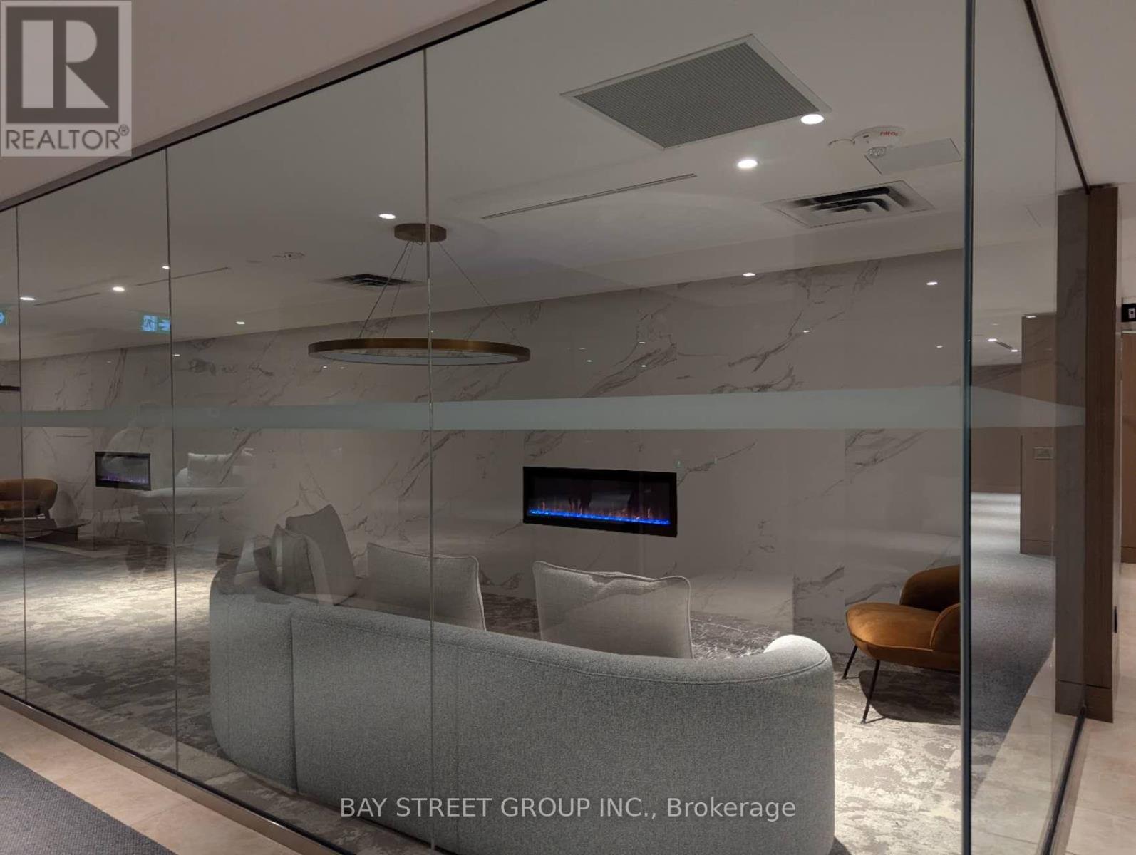 4210 - 1 CONCORD CITYPLACE WAY