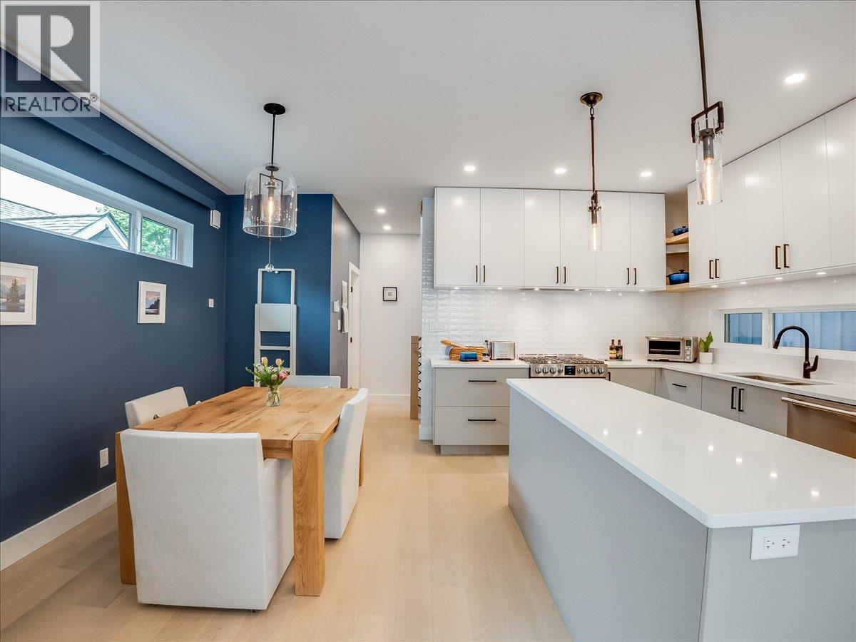 514 ROBSON Street Unit# B