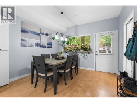 19 22810 113 AVENUE Maple Ridge BC V2X3N2