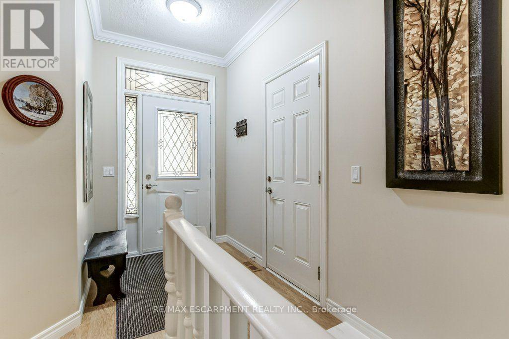 109 - 20 ISHERWOOD AVENUE