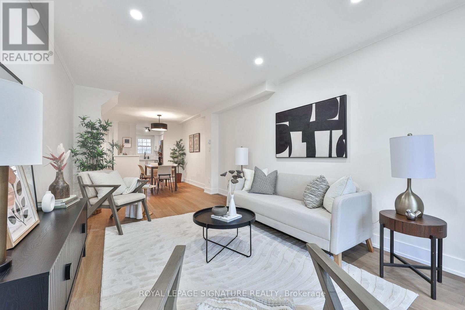 6 - 101 GLEN MANOR DRIVE