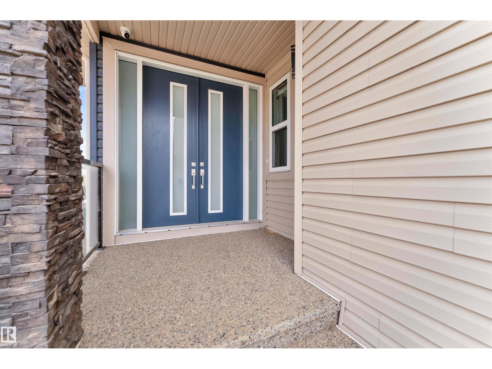 12606 44 ST NW