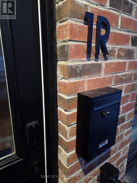 1R - 55 CAMBERWELL ROAD Toronto (Humewood-Cedarvale) ON M6C3E7