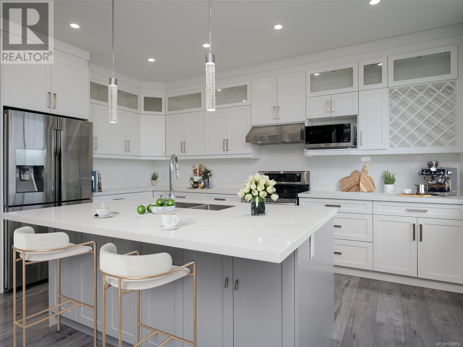 2362 Azurite Cres
