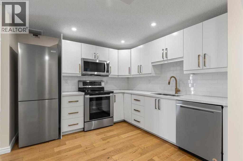 206, 1011 12 Avenue SW