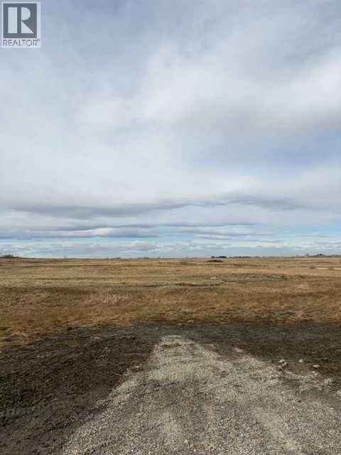 W 4 Range 25 Twp 24 Section 35 NE Rural Wheatland County AB T1P0J1