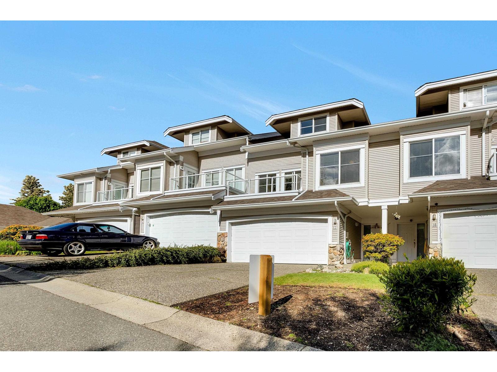 17 31501 UPPER MACLURE ROAD