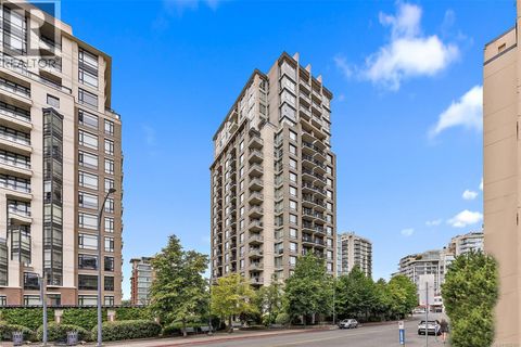 1103 751 Fairfield Rd Victoria BC V8W4A4