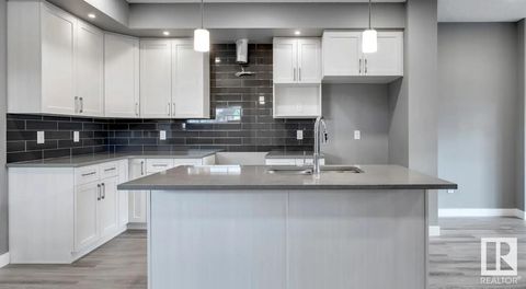 5412 69 ST Beaumont AB T4X2Z7